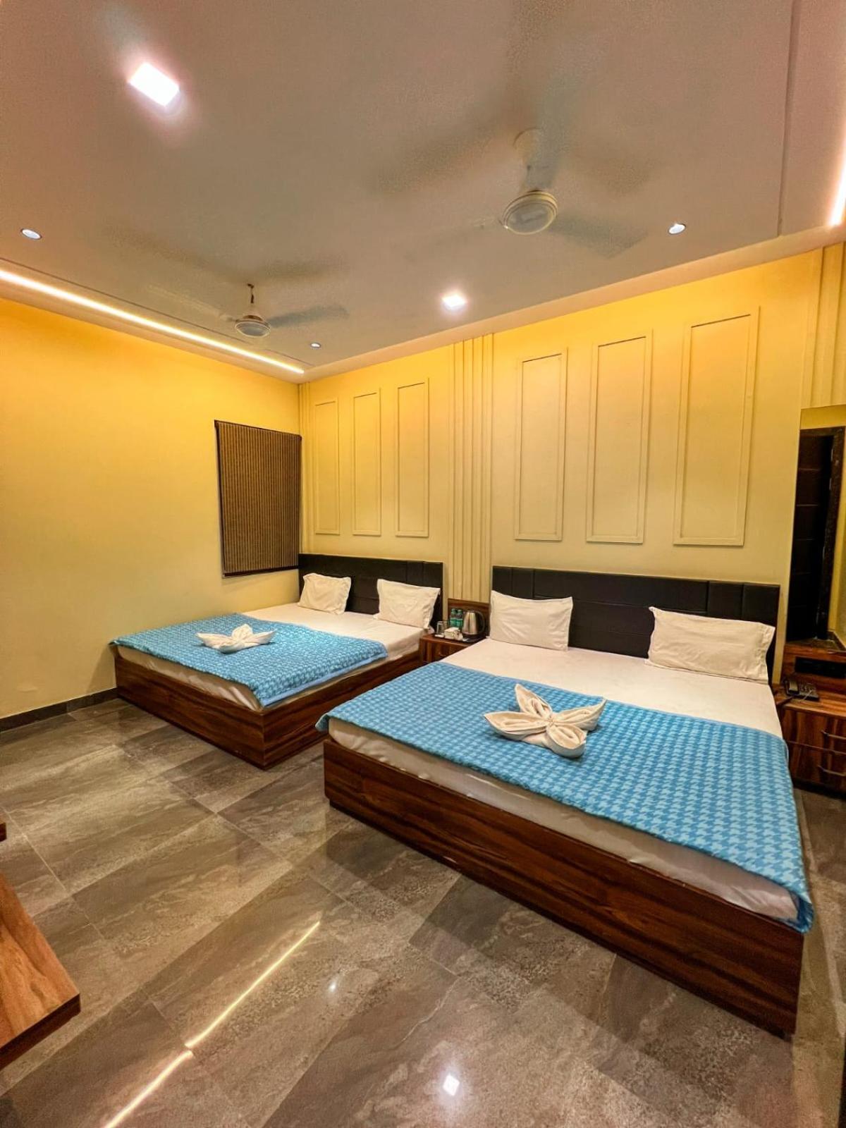 Gsm Hotel Vrindāvan المظهر الخارجي الصورة