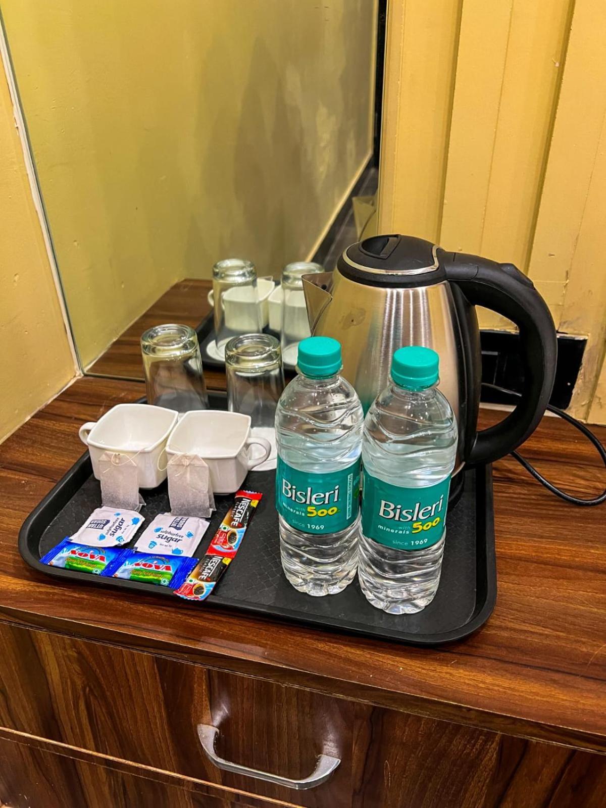 Gsm Hotel Vrindāvan المظهر الخارجي الصورة
